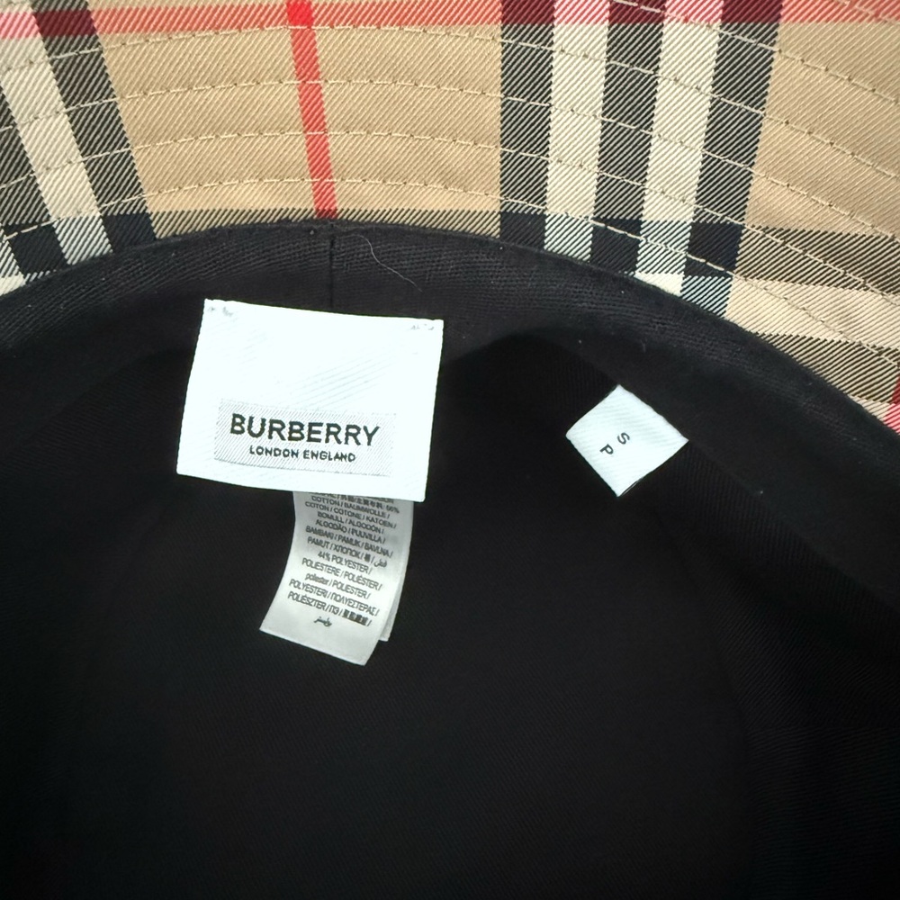 Burberry Checkered Bucket Hat Size Small - Picture 4 of 5